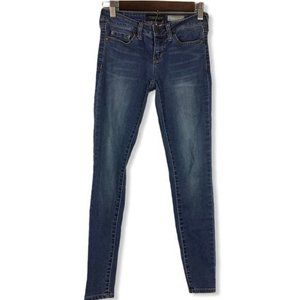 Aeropostale Low Rise Jegging Size 00 Short